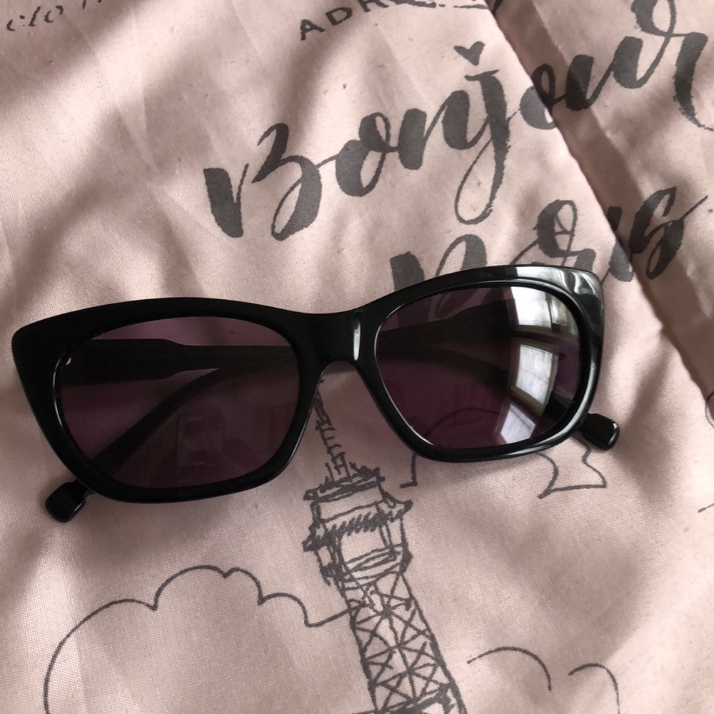 JASON WU CAT EYE SUNGLASSES